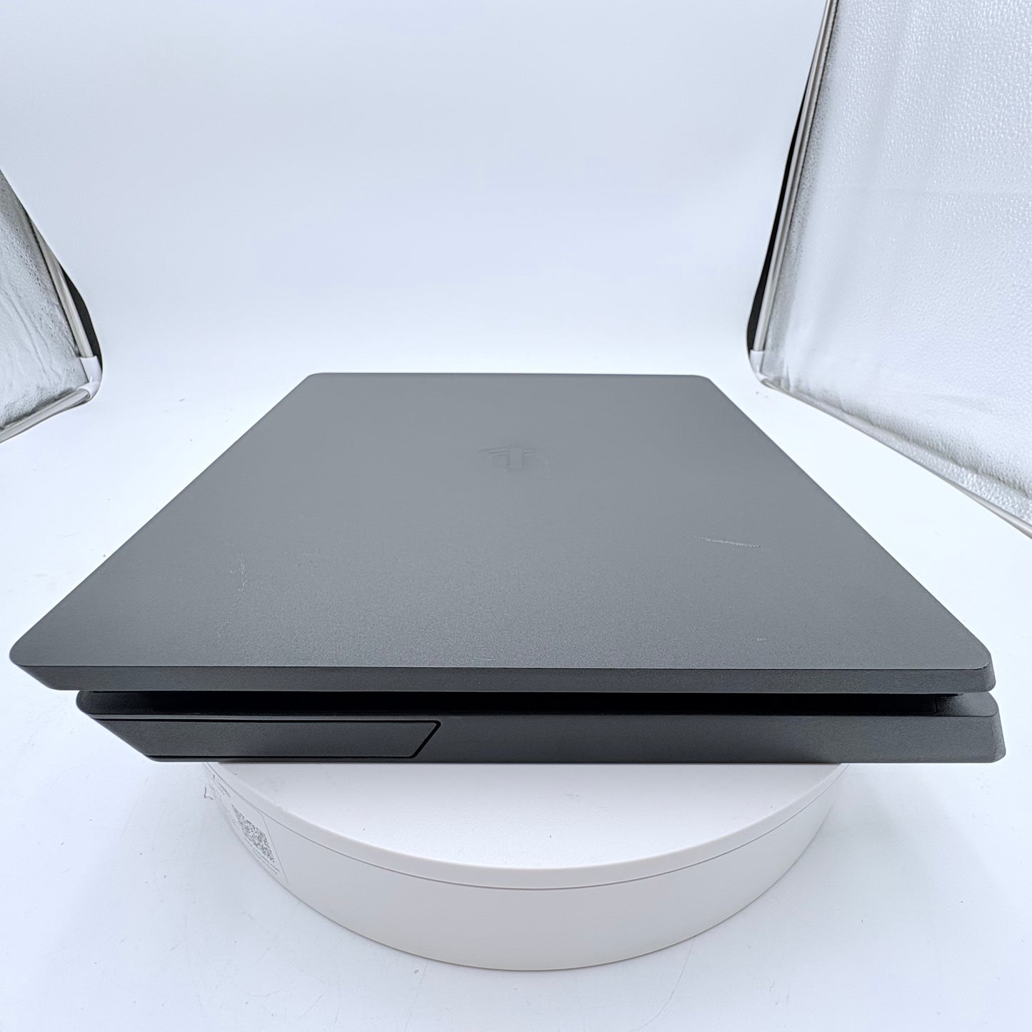 Sony PlayStation 4 CUH-2015A Black 512GB Console with one Controller