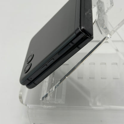 Motorola razr+ 2024 Unlocked 256GB Black Used Condition