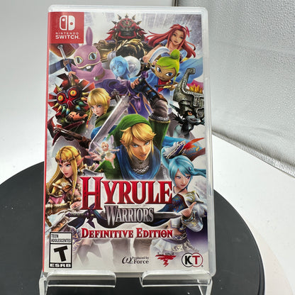 Nintendo Switch Hyrule Warriors: Definitive Edition CIB