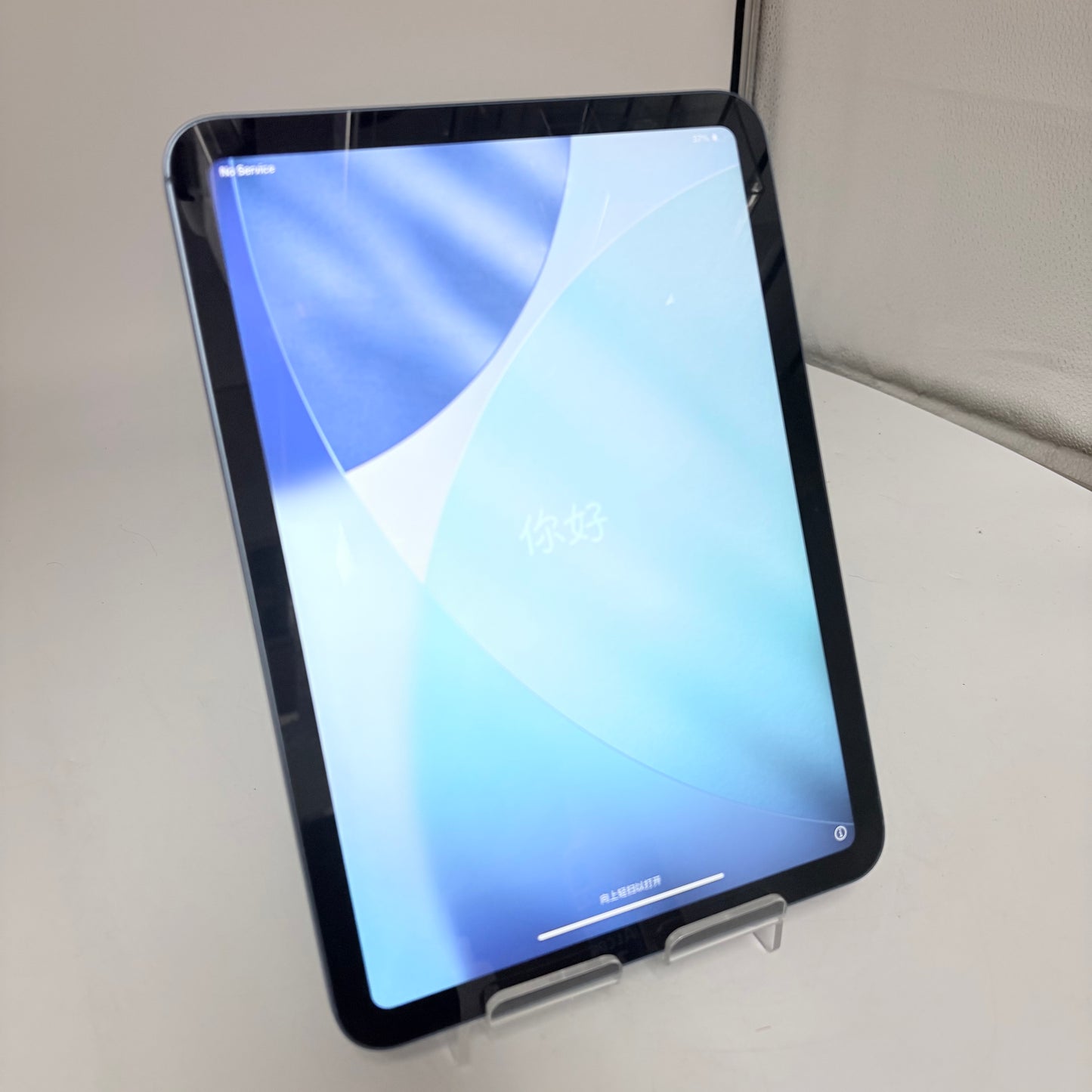 Apple iPad 10th Gen A2757 64GB WiFi Cellular Unlocked Blue