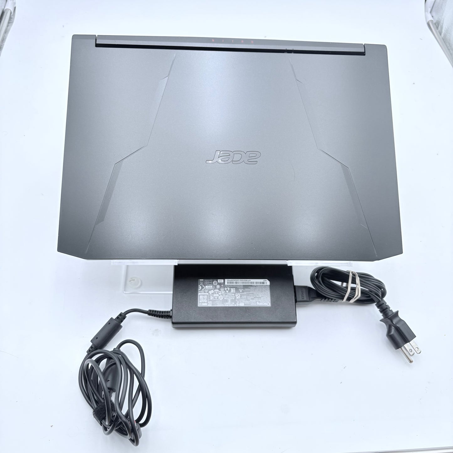 Acer Nitro 5 AN515-57 15.6" Gaming Laptop Core i5 32GB RTX 3050 Ti 512GB READ