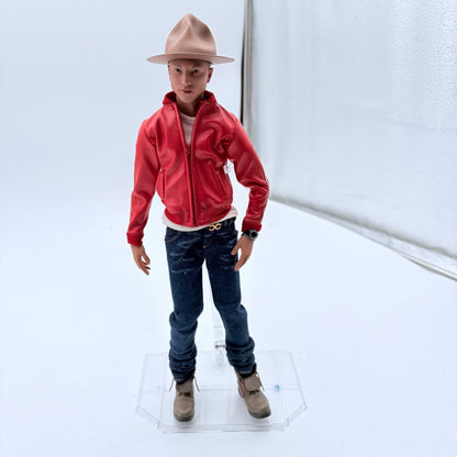 Real Action Heroes Pharrell Williams 1/6 Scale Collectible Action Figure
