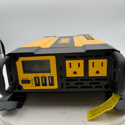 DeWalt DXAEPI1 Type 2 Power Inverter