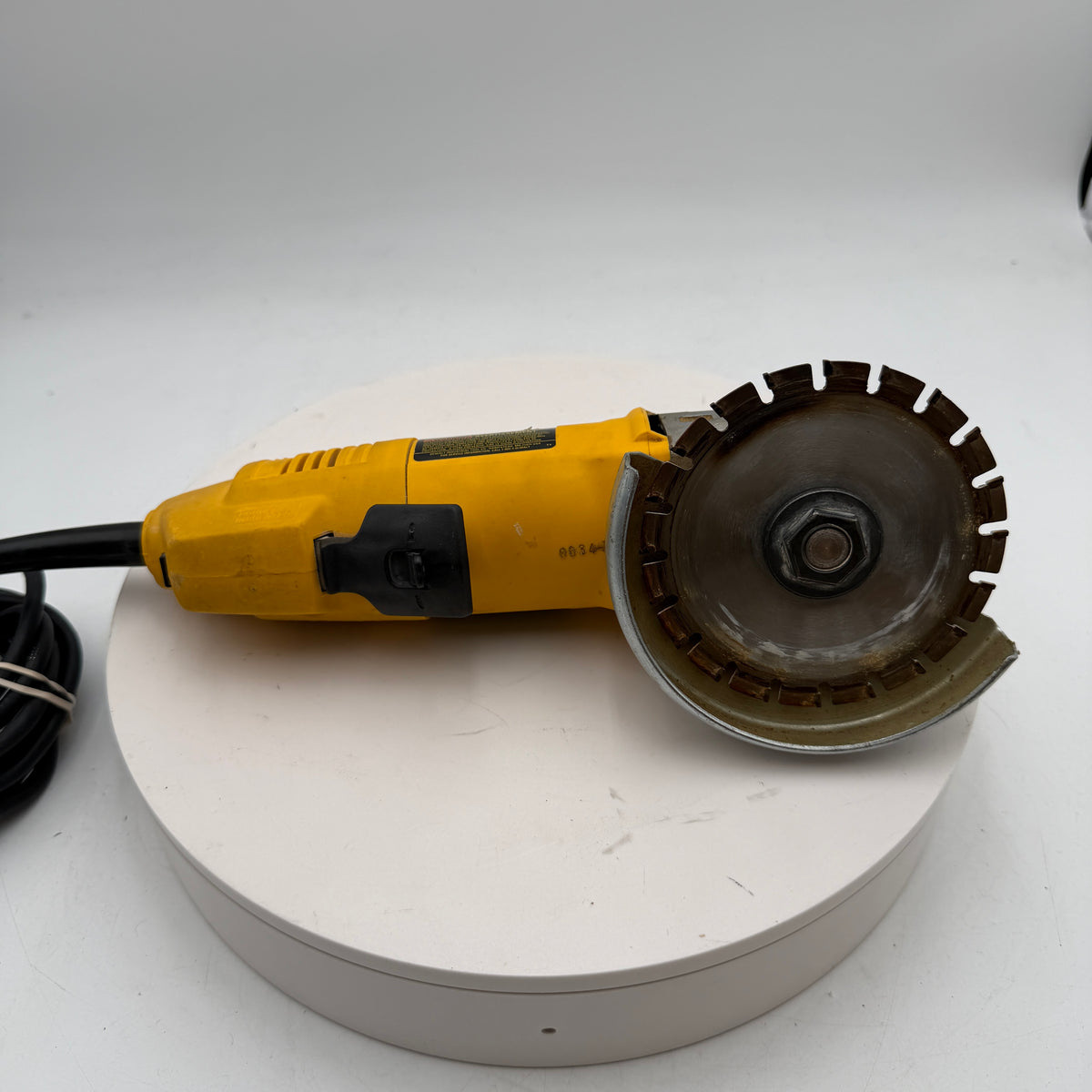 DeWalt DW402 114mm (4 1/2") Angle Grinder