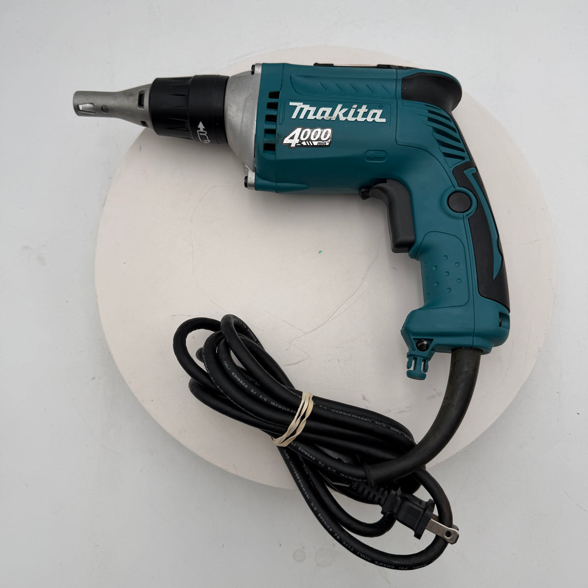 Makita FS4200 6 Amp Drywall Screwdriver Corded 120V 0-4000 RPM