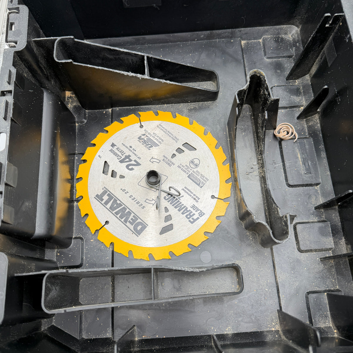 DeWalt DW368 7 1/4 (184MM) Circular Saw