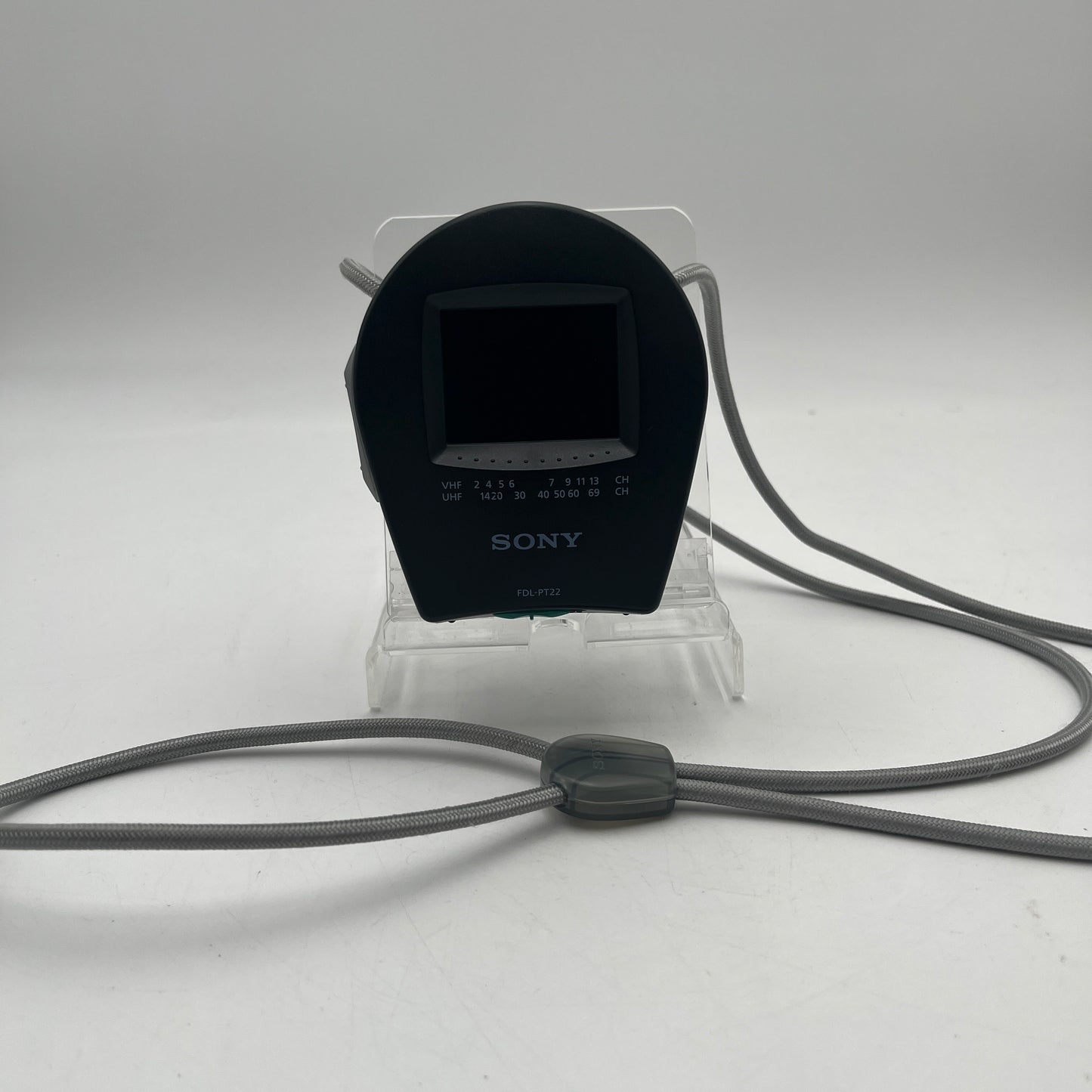 Sony FDL-PT222 Watchman Portable TV Powers On
