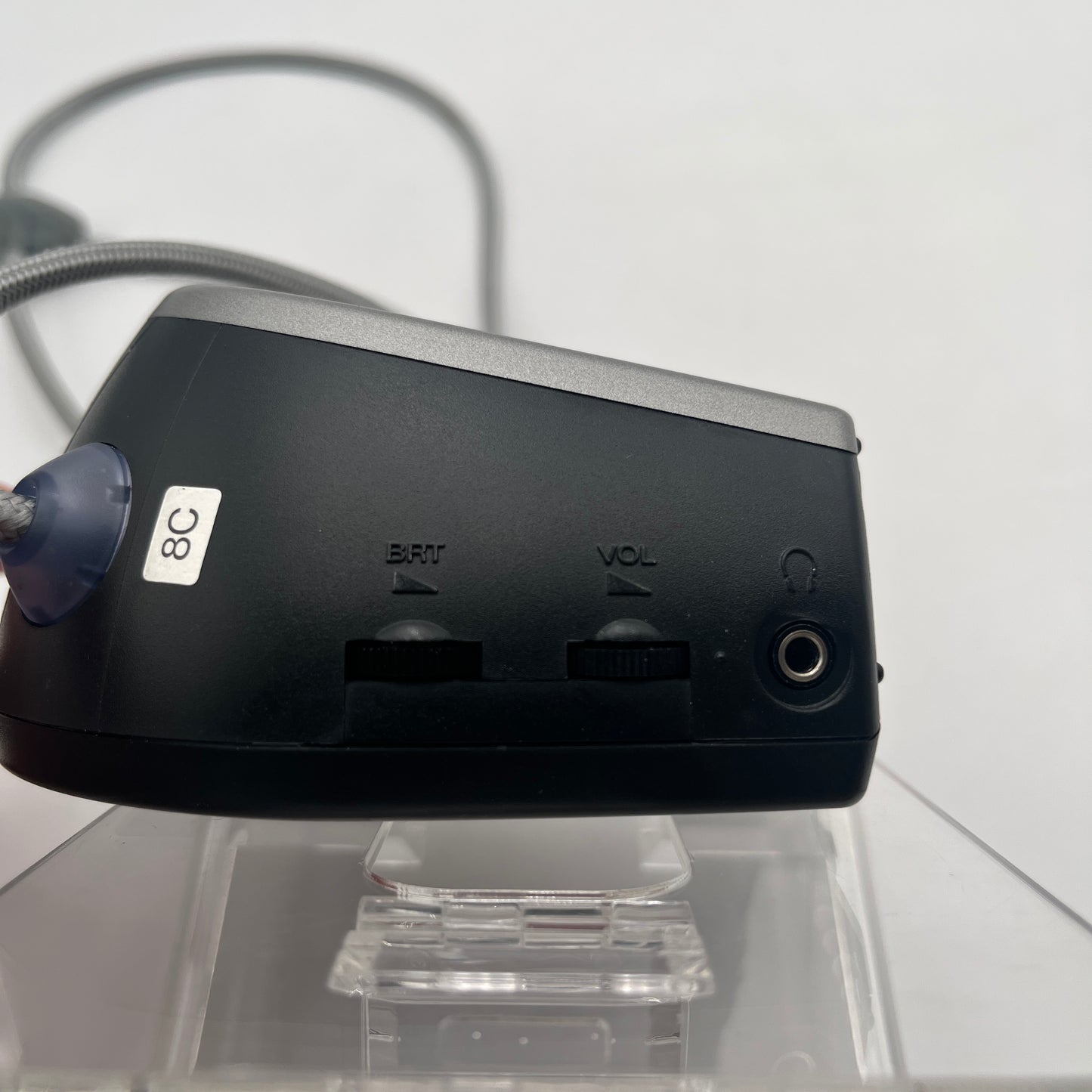 Sony FDL-PT222 Watchman Portable TV Powers On