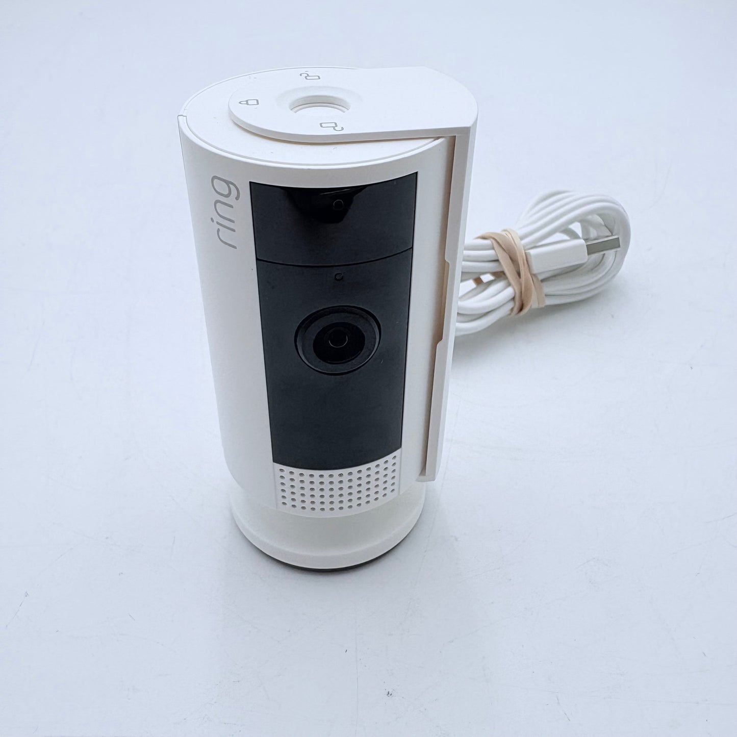 Ring Indoor Cam 5F72E9 White Home Security Camera