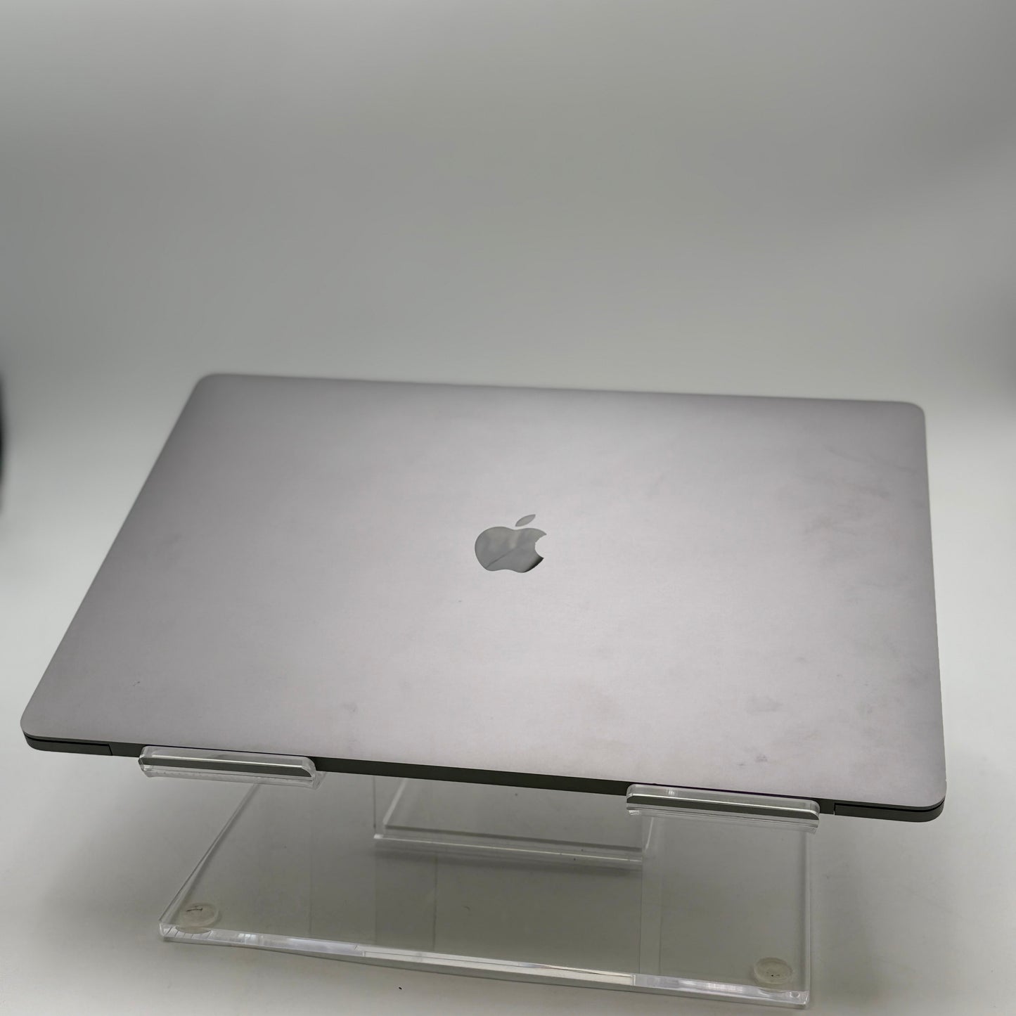 Apple MacBook Pro 16" A2141 i7 500GB 16GB READ