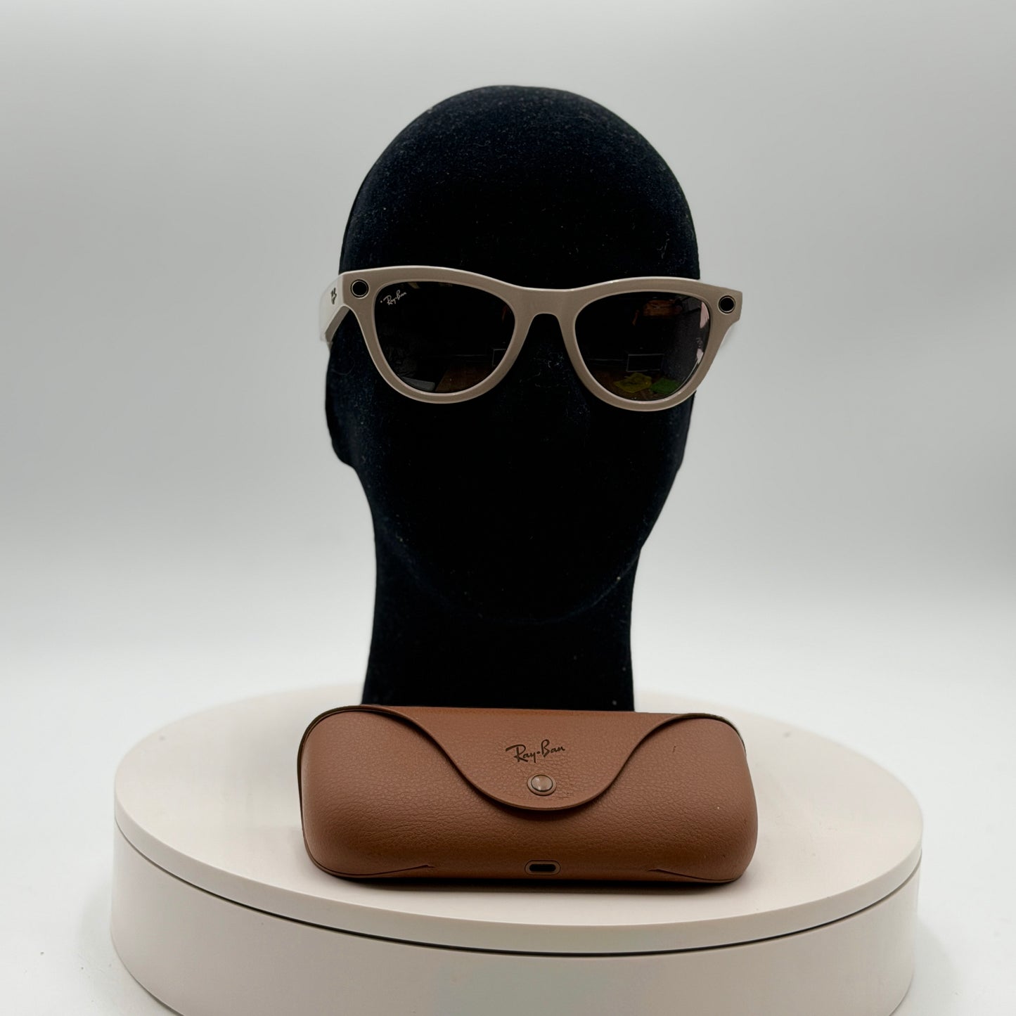 Meta Smart Glasses Gen 1 Skyler READ
