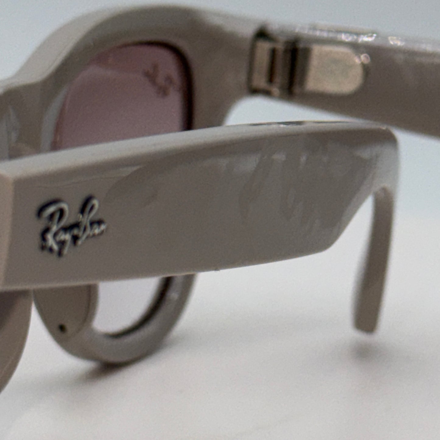 Meta Smart Glasses Gen 1 Skyler READ