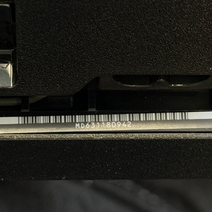PlayStation 4 (CUH-2115B) 825GB