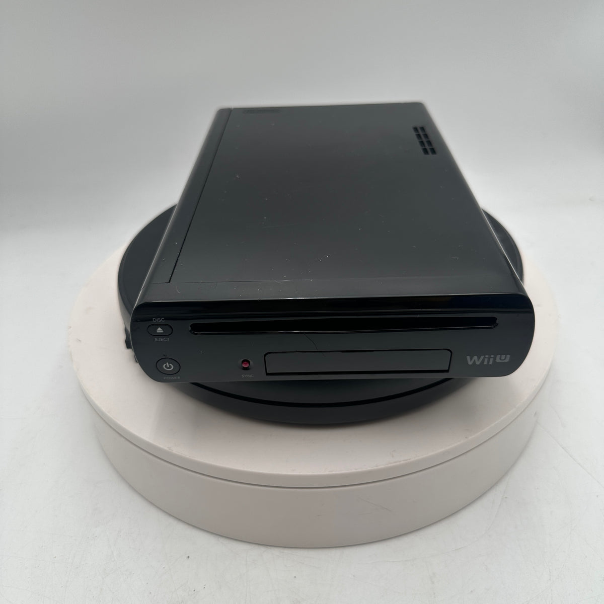 Nintendo Wii U Zelda Edition WUP-101(02) 32GB With Lots of Extras