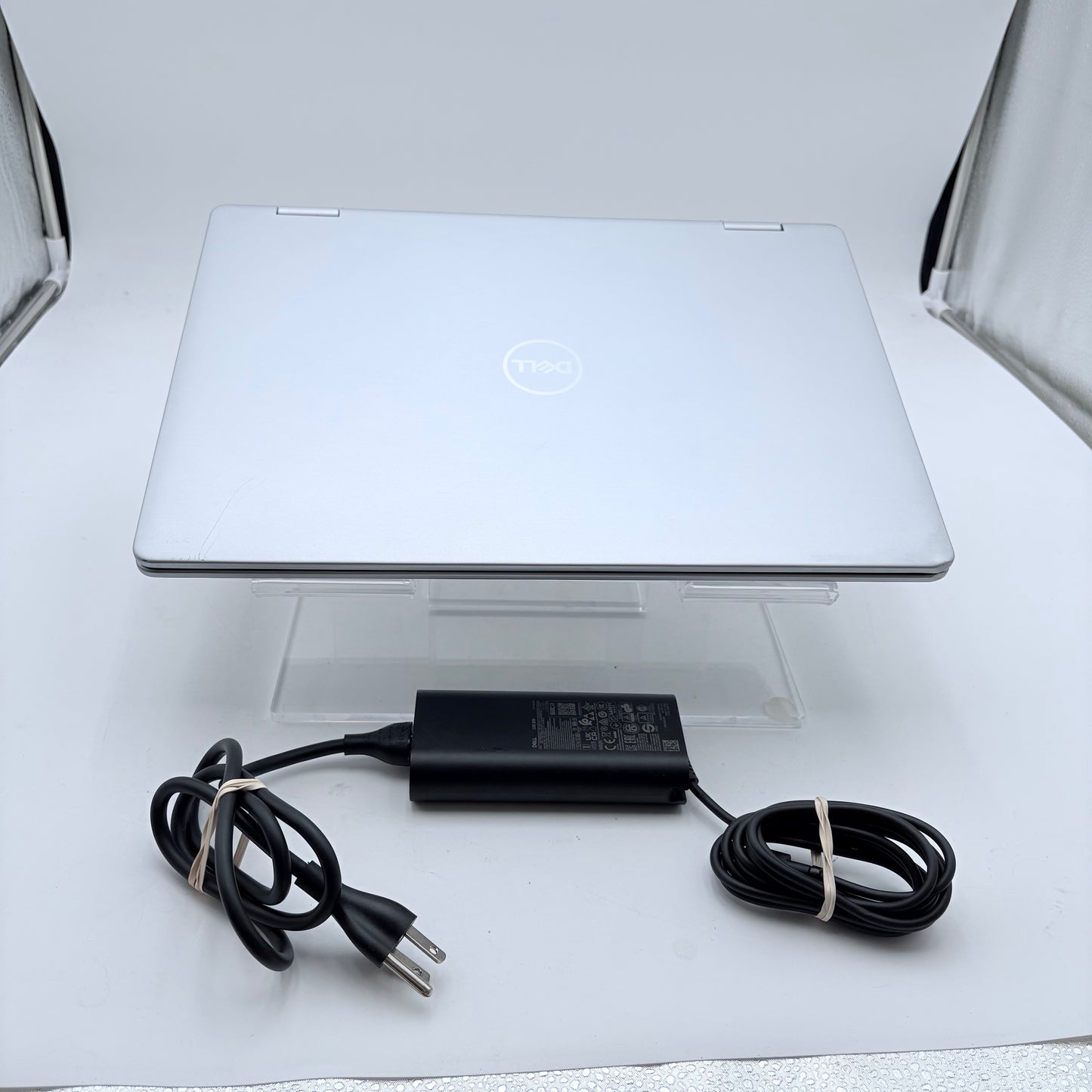 Dell Inspiron 16 7640 2-in-1 Laptop 16GB RAM 1TB Ultra 7 Processor READ