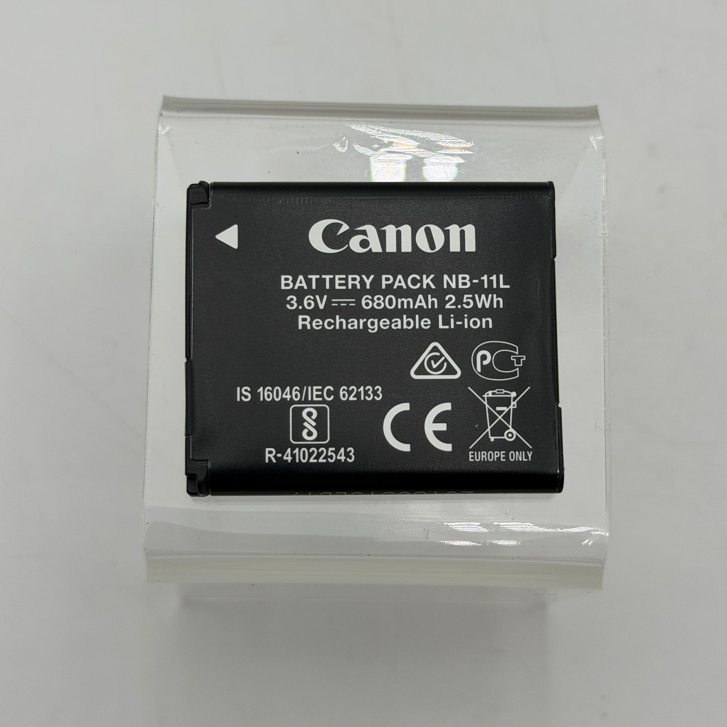 Canon PowerShot ELPH 190 IS Digital Camera