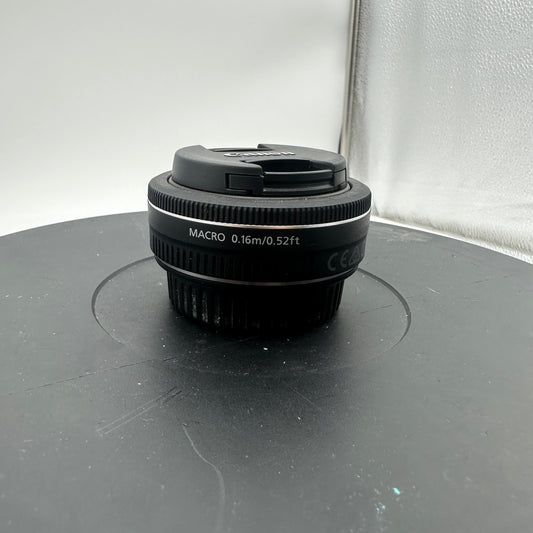 Canon EF-S 24mm f/2.8 STM Macro Pancake Lens