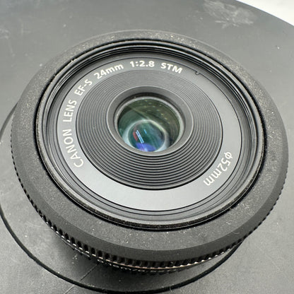 Canon EF-S 24mm f/2.8 STM Macro Pancake Lens