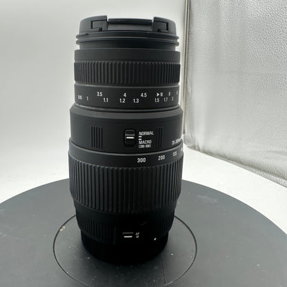 Sigma 70-300mm f/4-5.6 Auto & Manual Lens for Canon EF Mount