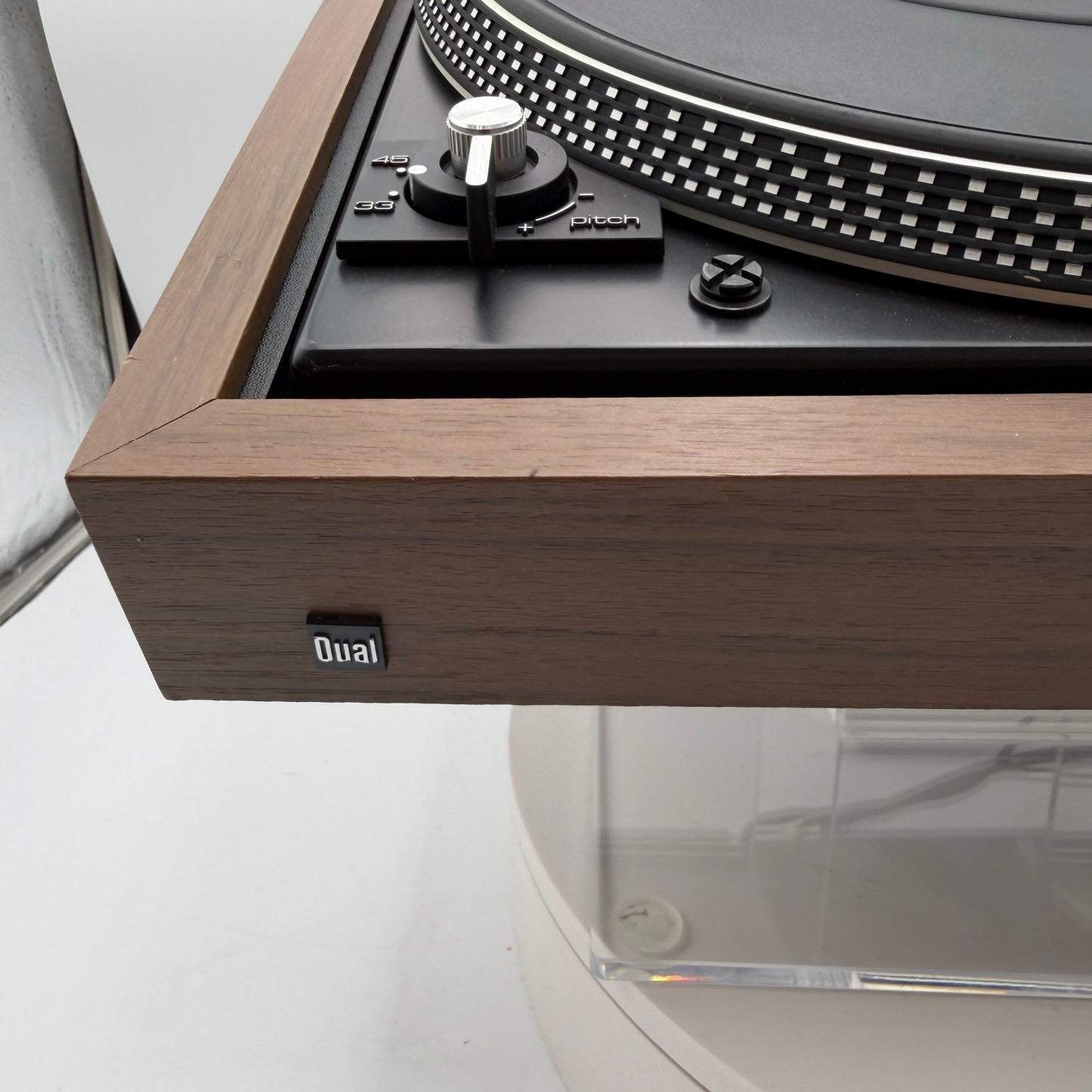 Dual 1264 Belt Driven Turntable Brown for Parts or Repair
