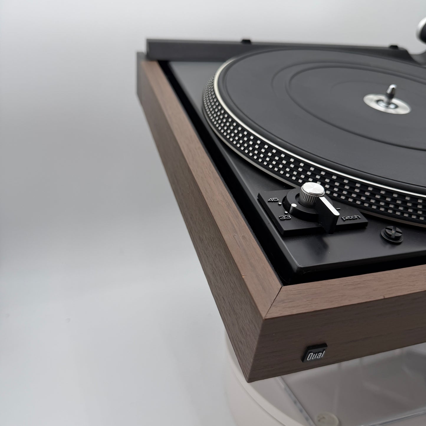 Dual 1264 Belt Driven Turntable Brown for Parts or Repair