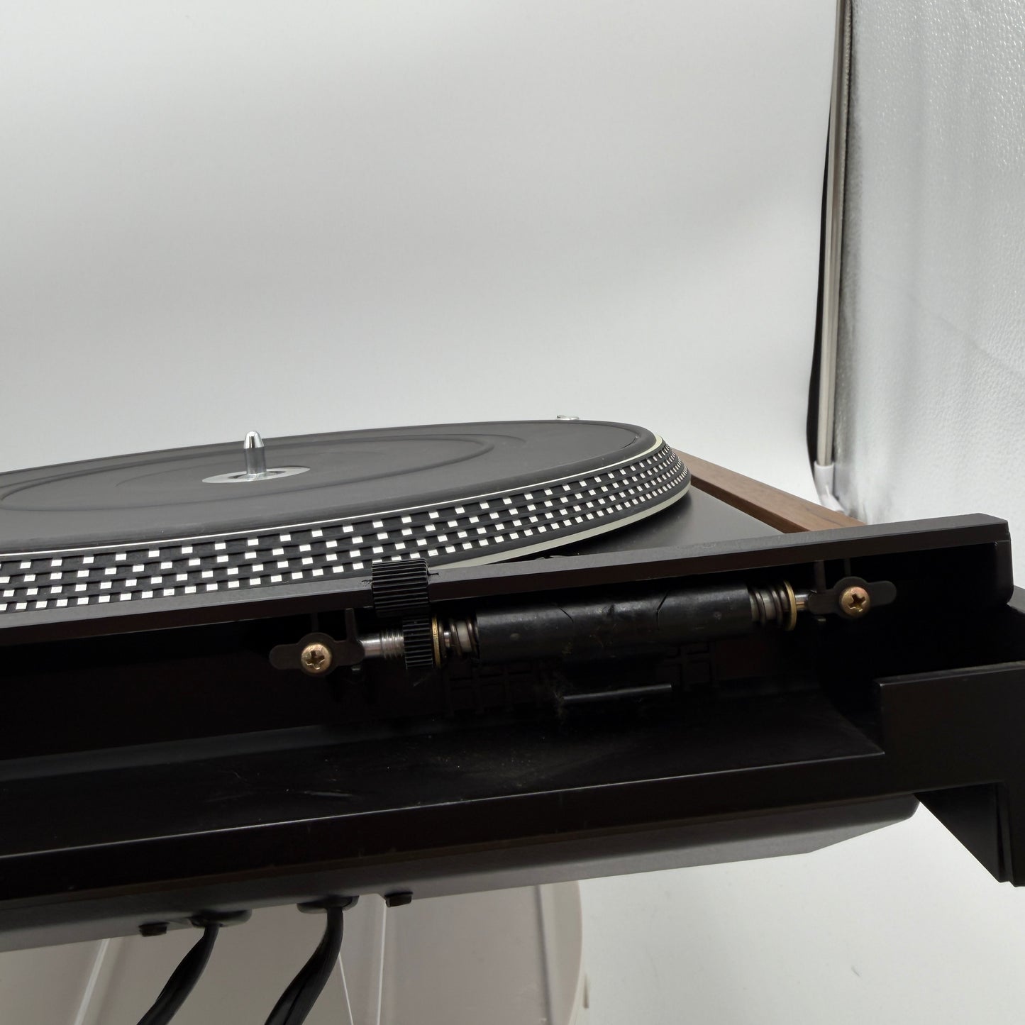 Dual 1264 Belt Driven Turntable Brown for Parts or Repair