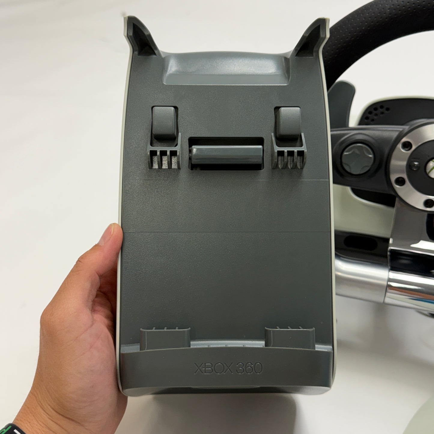 Microsoft XBOX 360 Wireless Racing Wheel with Force Feedback