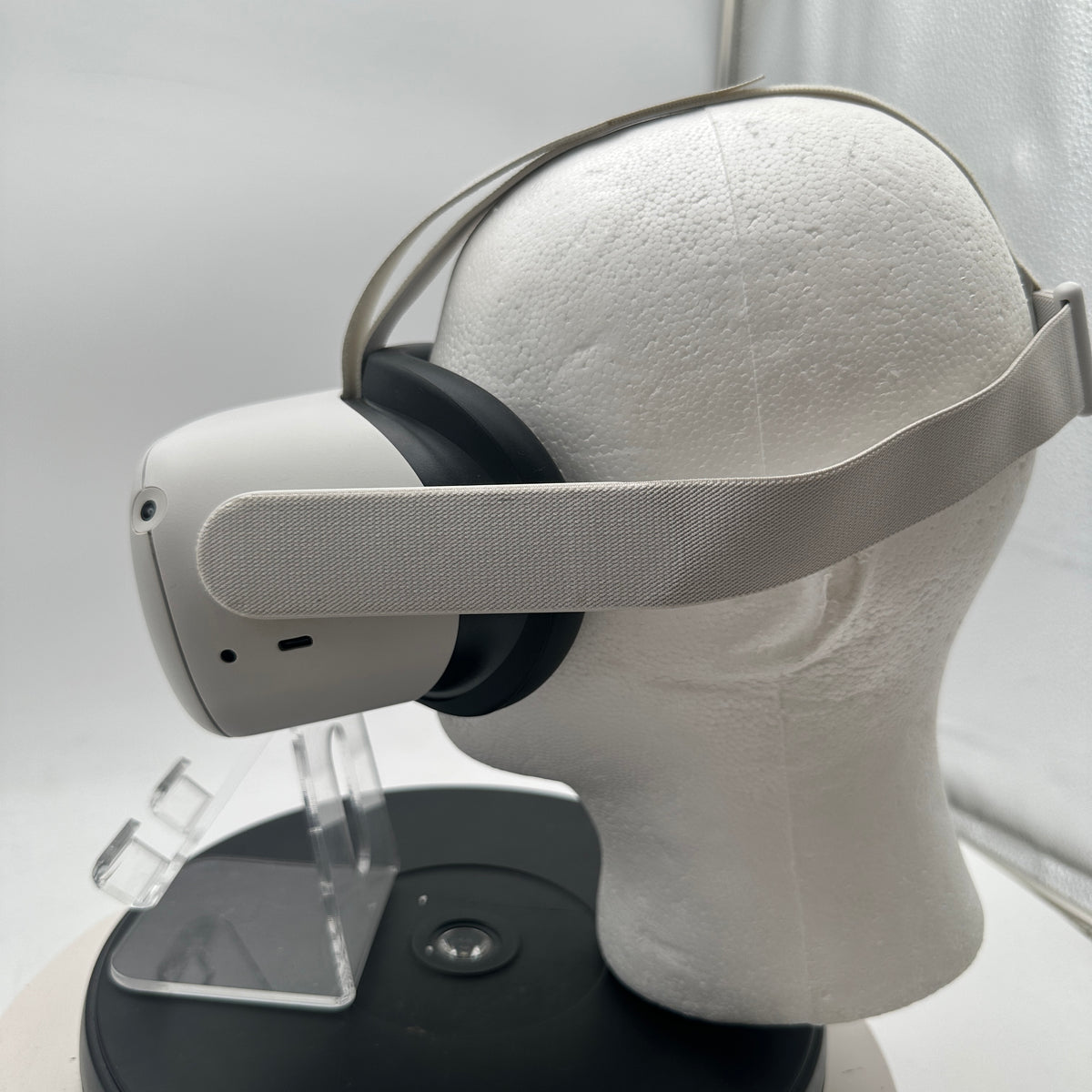 Meta Quest 2 VR Headset 64gb