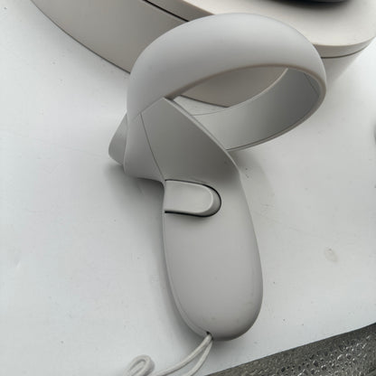 Meta Quest 2 VR Headset 64gb