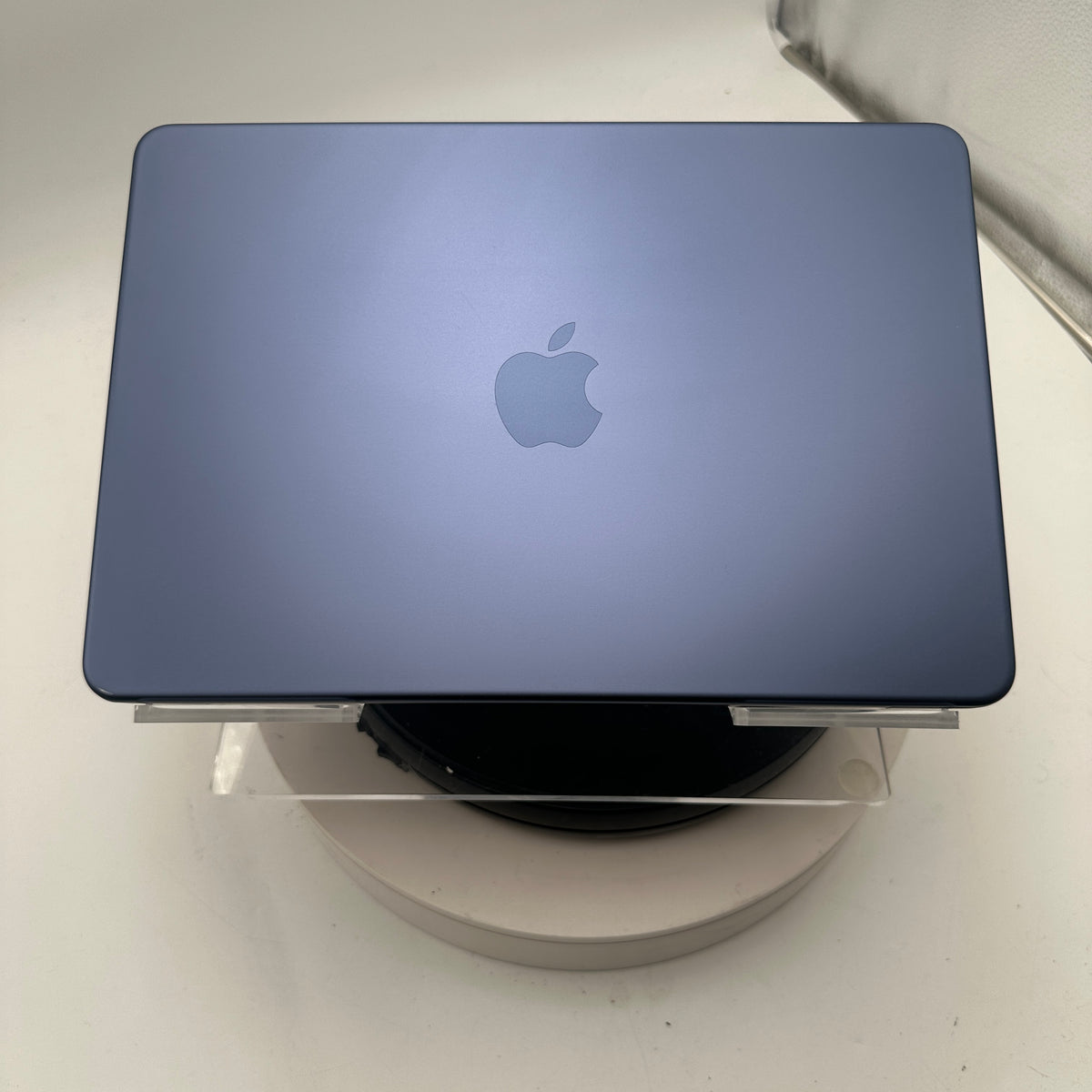 Apple MacBook Neo 13" A3404 2026 Laptop A18 Pro 256gb, 8gb MINTY