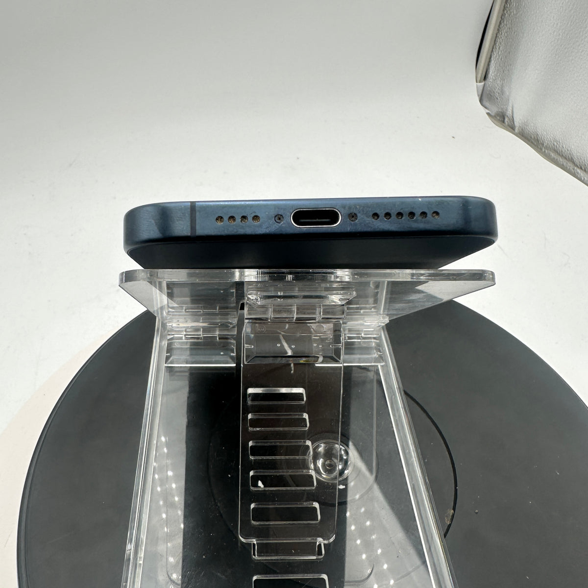 Apple iPhone 15 Pro Max 256GB Unlocked
