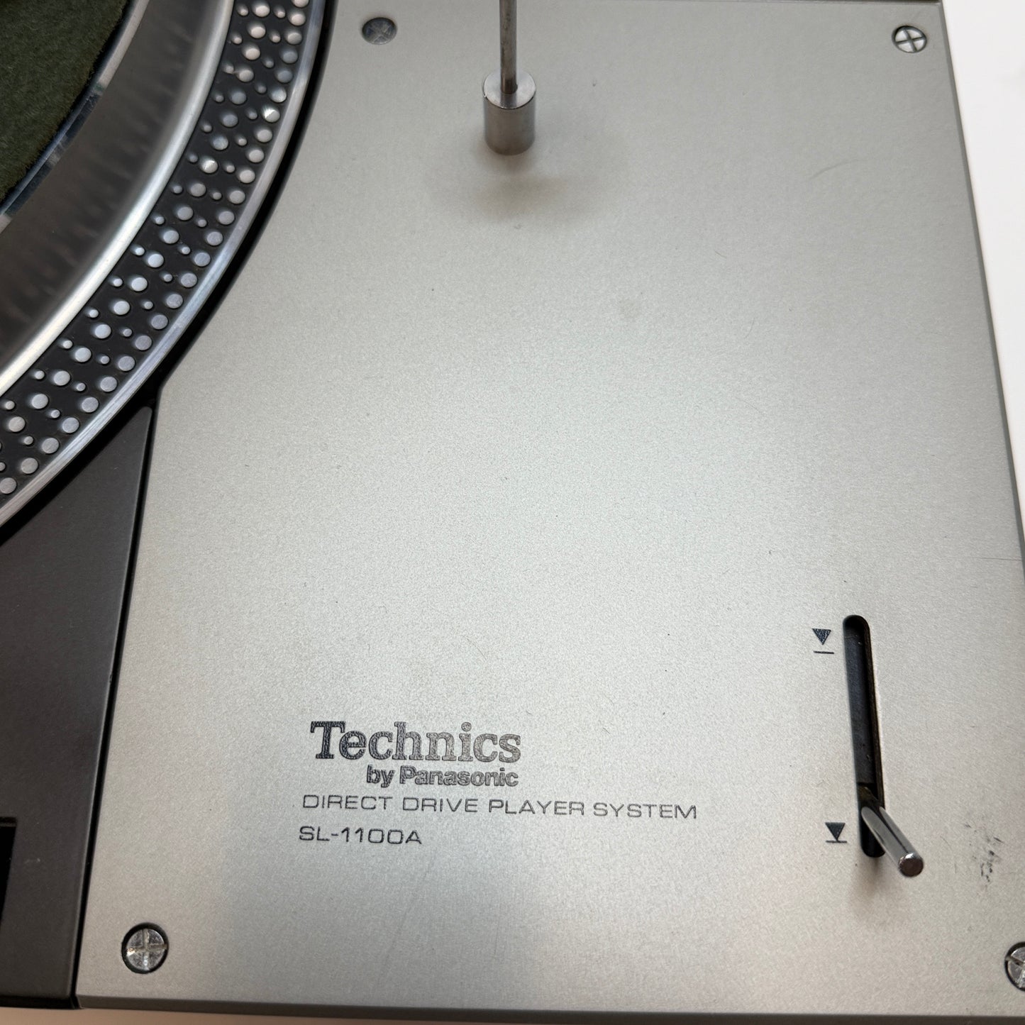 RARE Technics SL-1100A Direct Drive Turntable FULLY FUNCTIONAL