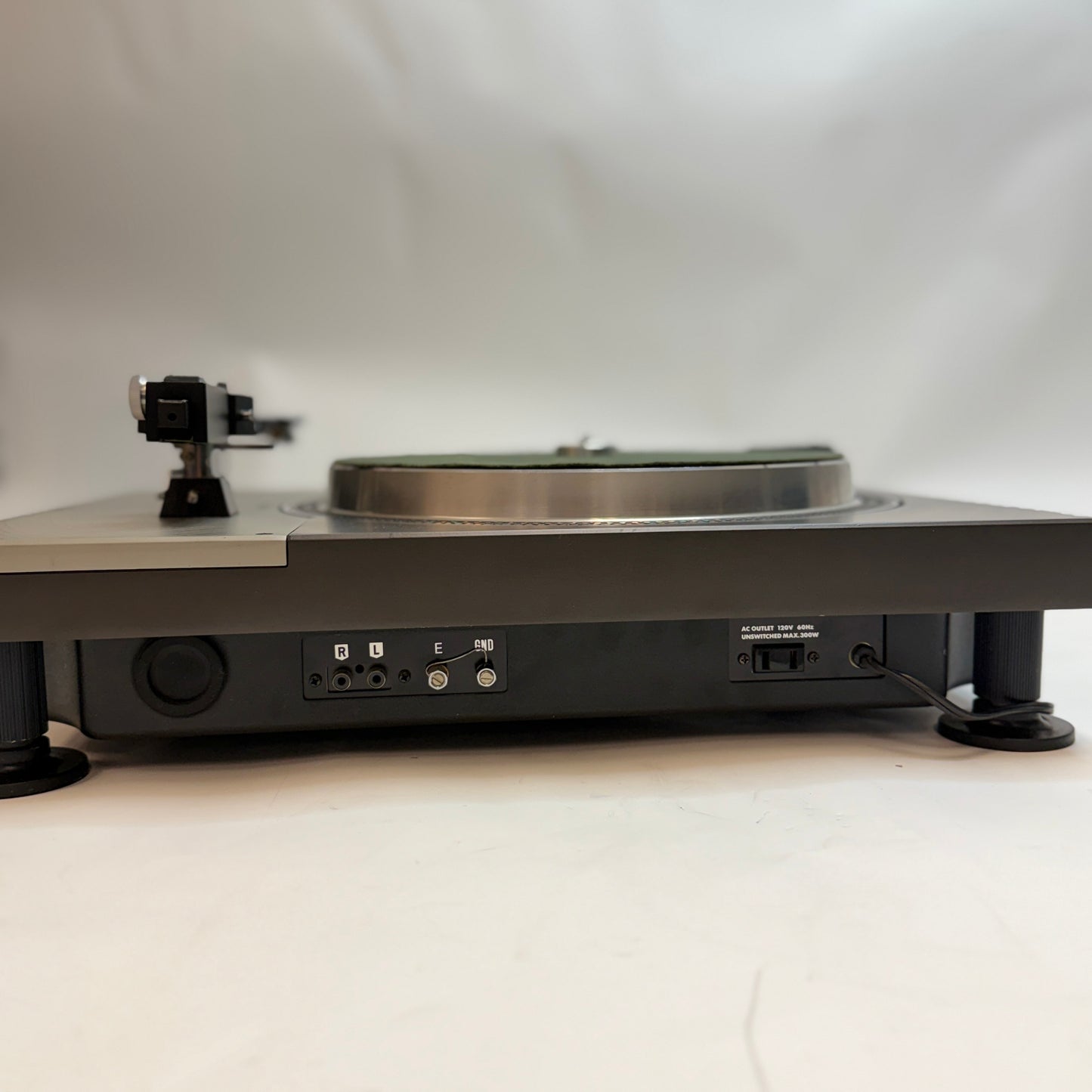 RARE Technics SL-1100A Direct Drive Turntable FULLY FUNCTIONAL