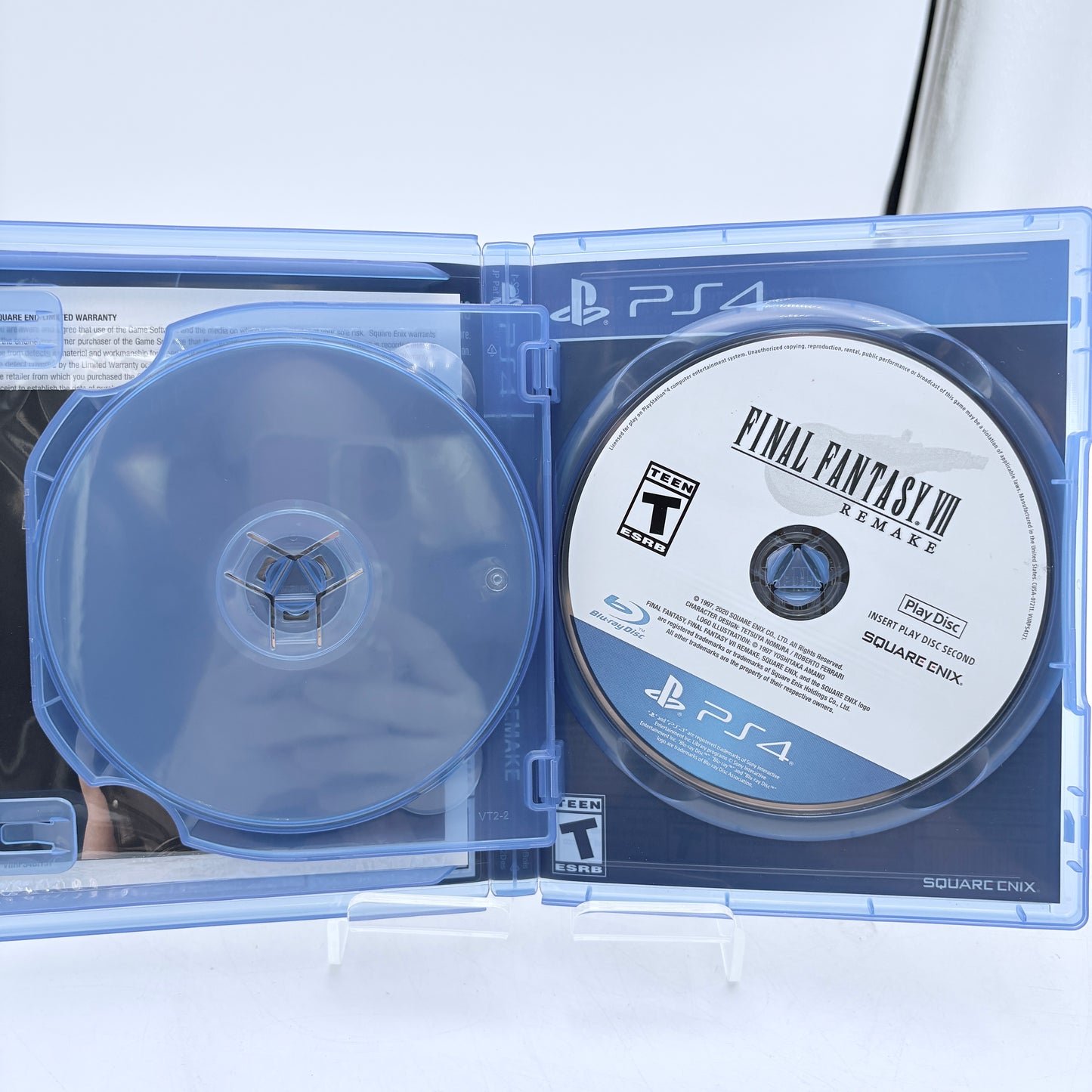 PlayStation 4 Final Fantasy VII Remake Video Game Black CIB