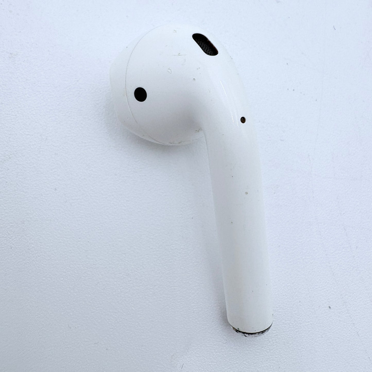Apple AirPods (1st Gen) Complete Set A1523 A1524 A1602 (2016)