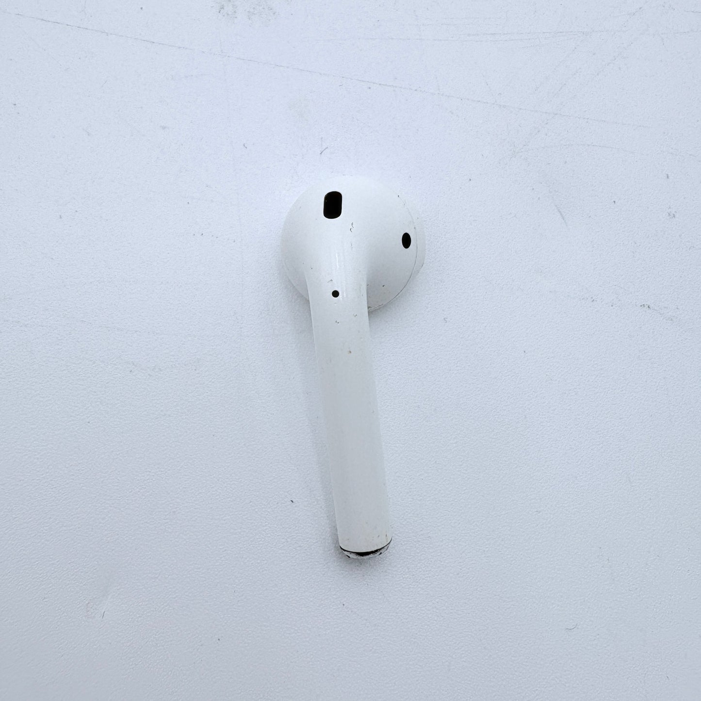 Apple AirPods (1st Gen) Complete Set A1523 A1524 A1602 (2016)