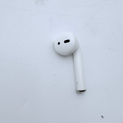 Apple AirPods (1st Gen) Complete Set A1523 A1524 A1602 (2016)