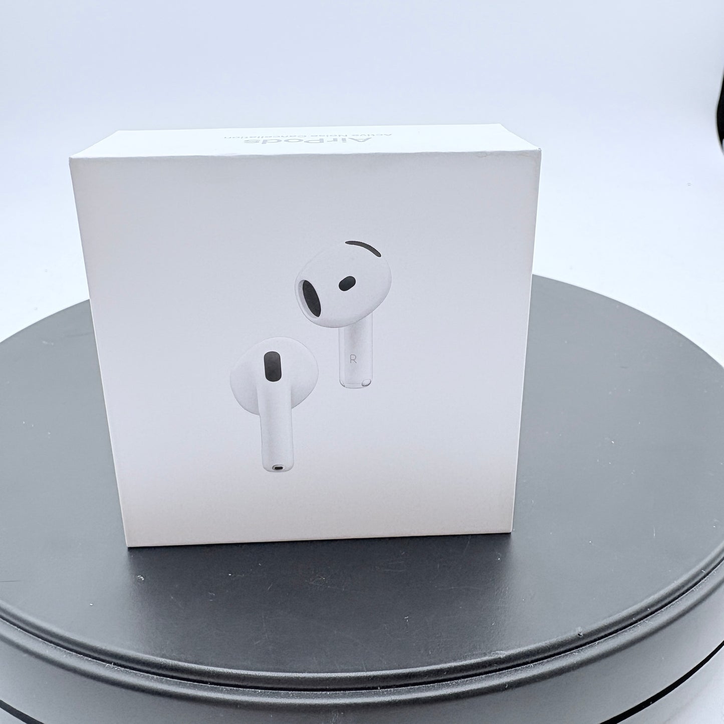 Apple AirPods (4th Gen) Complete Set A3055 A3056 A3059 CIB