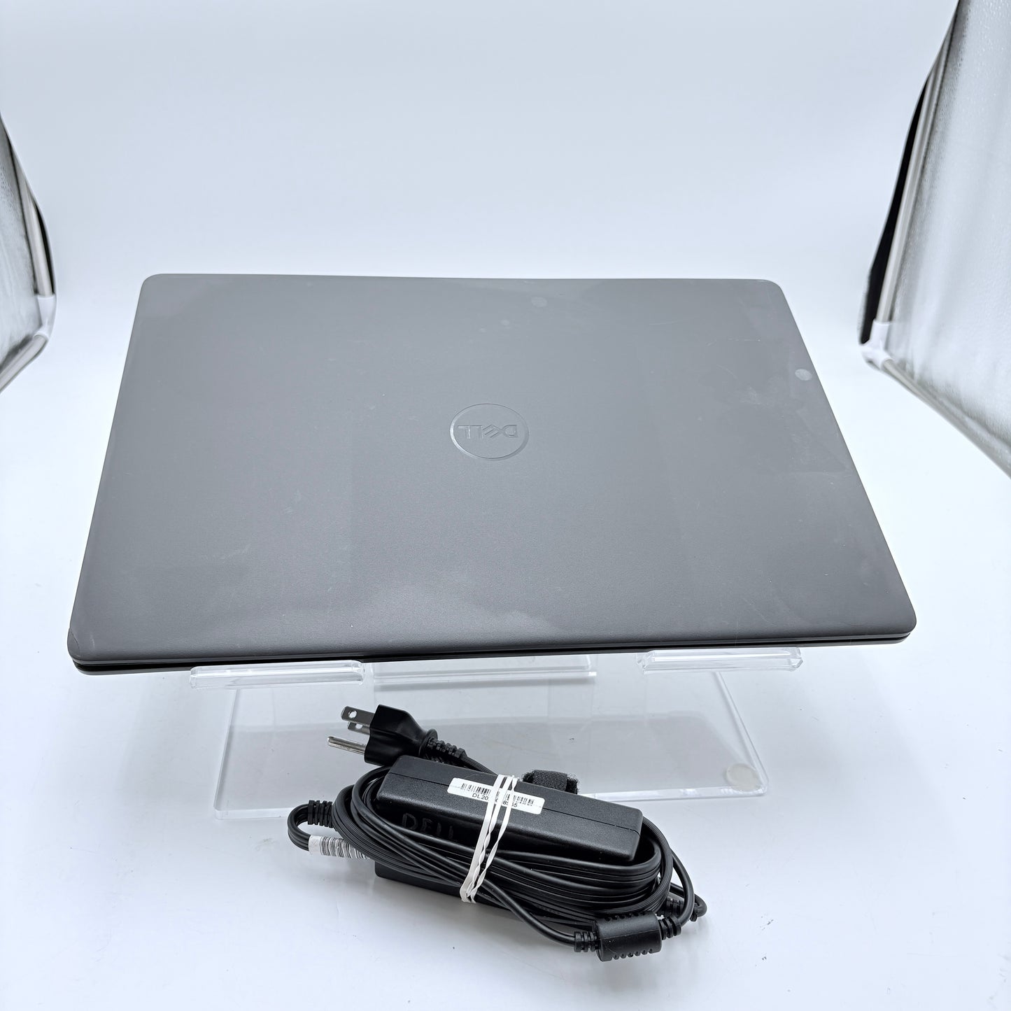 Dell Inspiron 15 3000 2023 15.6-inch Laptop AMD Ryzen 5 6GB RAM 256GB READ