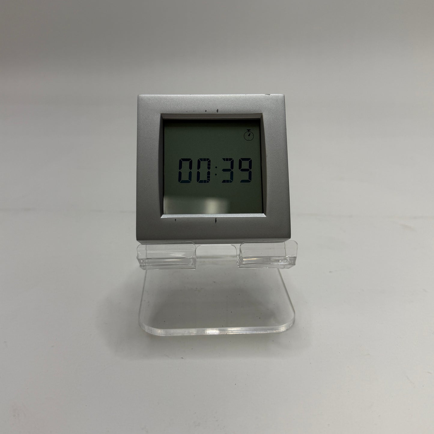 Brookstone Upside Down Clock Model 350165
