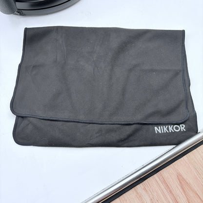 NIKON Z8 Z 8 MIRRORLESS DIGITAL CAMERA SHUTTER COUNT 9 MINT