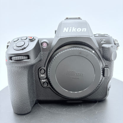 NIKON Z8 Z 8 MIRRORLESS DIGITAL CAMERA SHUTTER COUNT 9 MINT