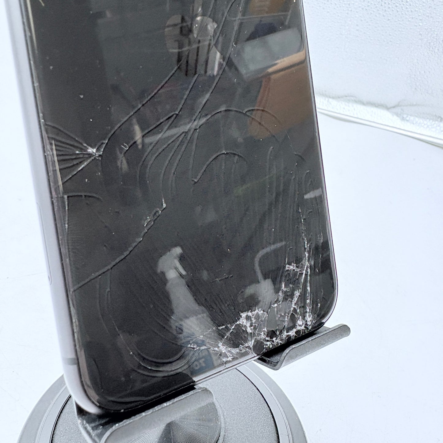 Apple iPhone 11 64GB Black Unlocked 78% Battery Health