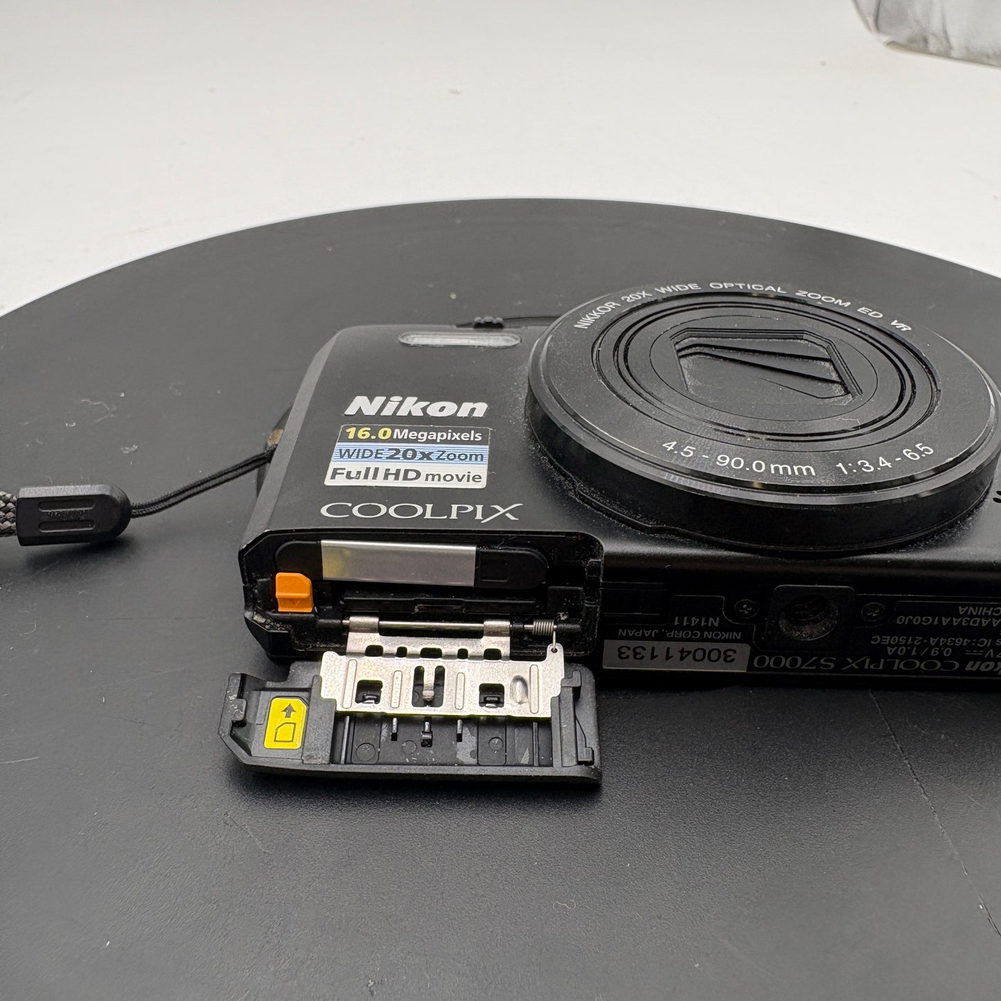 Nikon Coolpix S7000 Digital Camera With Manual
