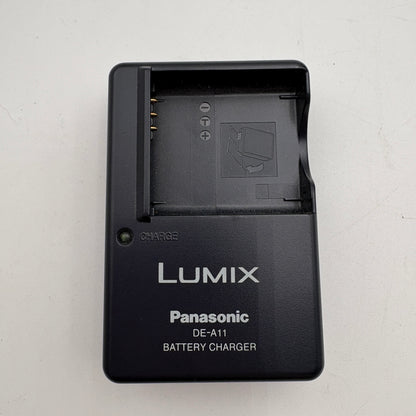 Panasonic DMC-FX01 Digital Camera With Manual, Two Batteries, Charger and Carrying Case