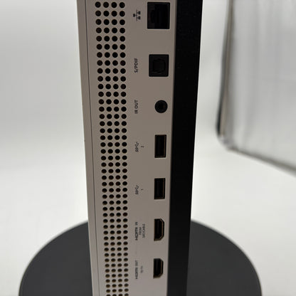Microsoft Xbox One S (1681) 2016 READ