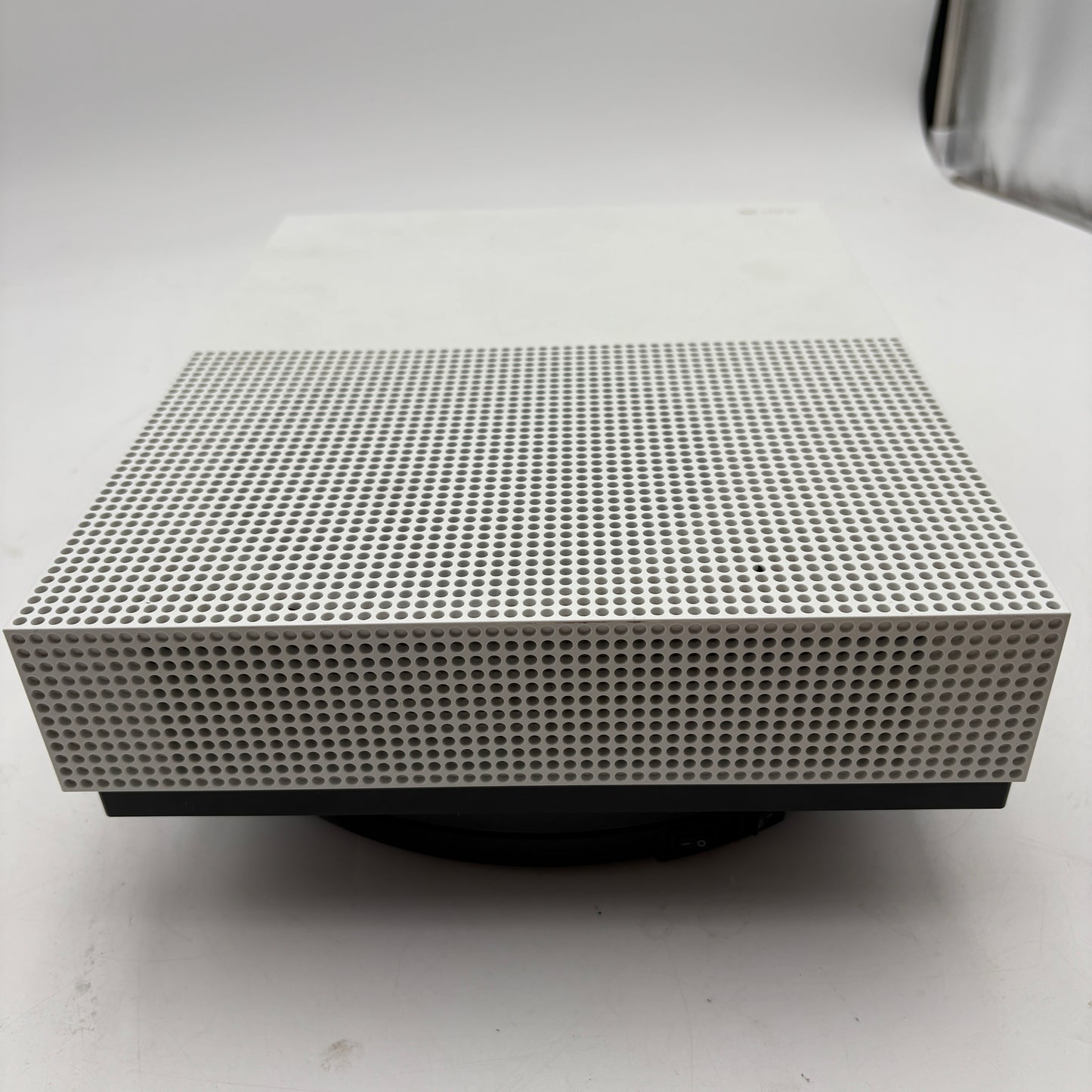Microsoft Xbox One S (1681) 2016 512GB With One Controller