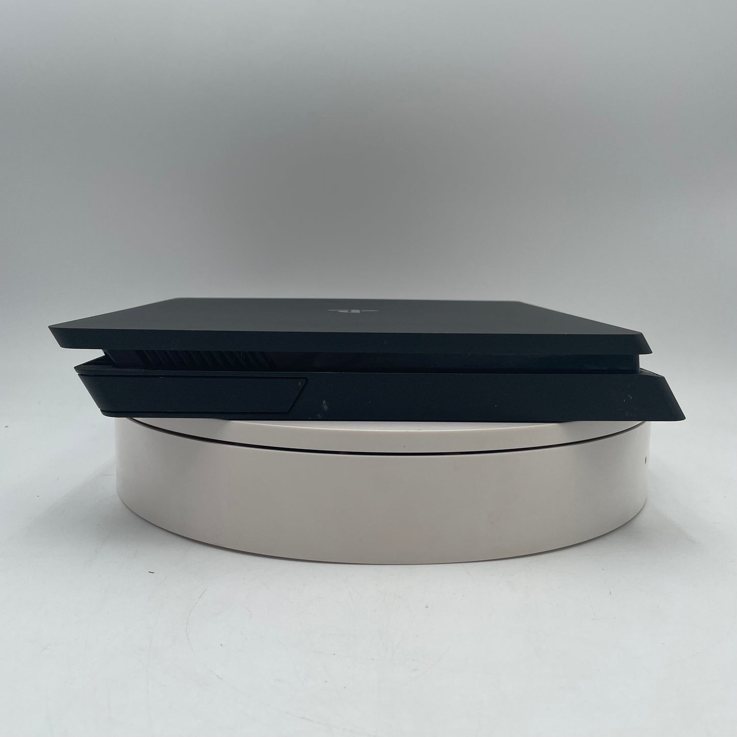 PlayStation 4 (CUH-2115B) 825GB