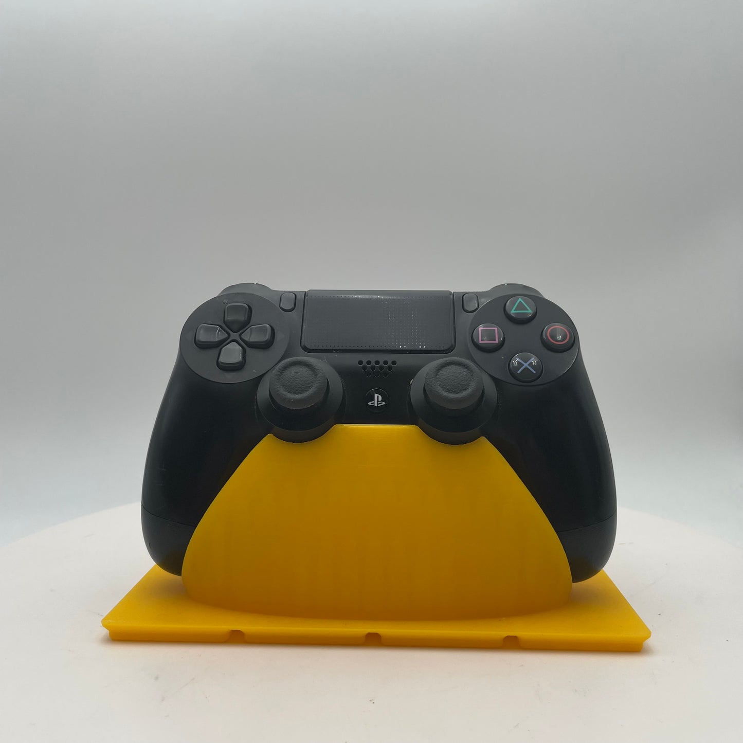 PlayStation 4 (CUH-2115B) 825GB