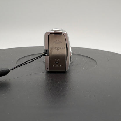Sony Cybershot DSC-U40 Digital Camera Silver Used With Box